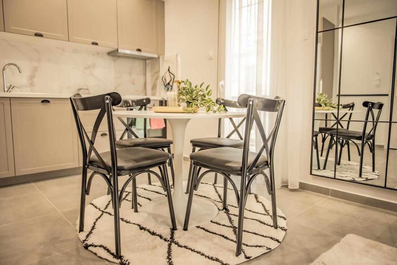 Apollo'S Apartment On Radio City Midas Home Thessaloníki Eksteriør bilde